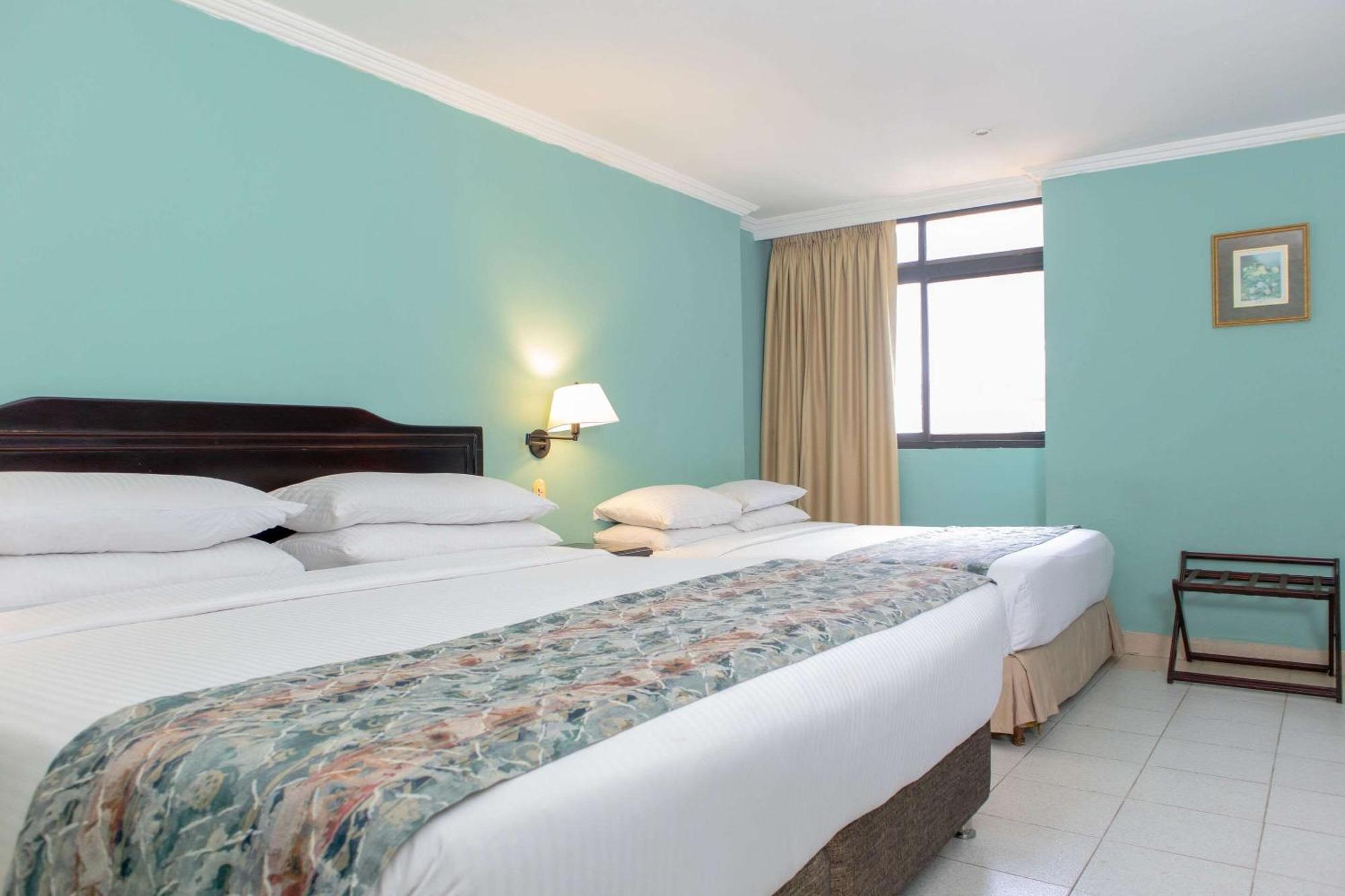 Hotel Faranda Express Puerta Del Sol Barranquilla, A Member Of Radisson Individuals Barranquilla  Luaran gambar