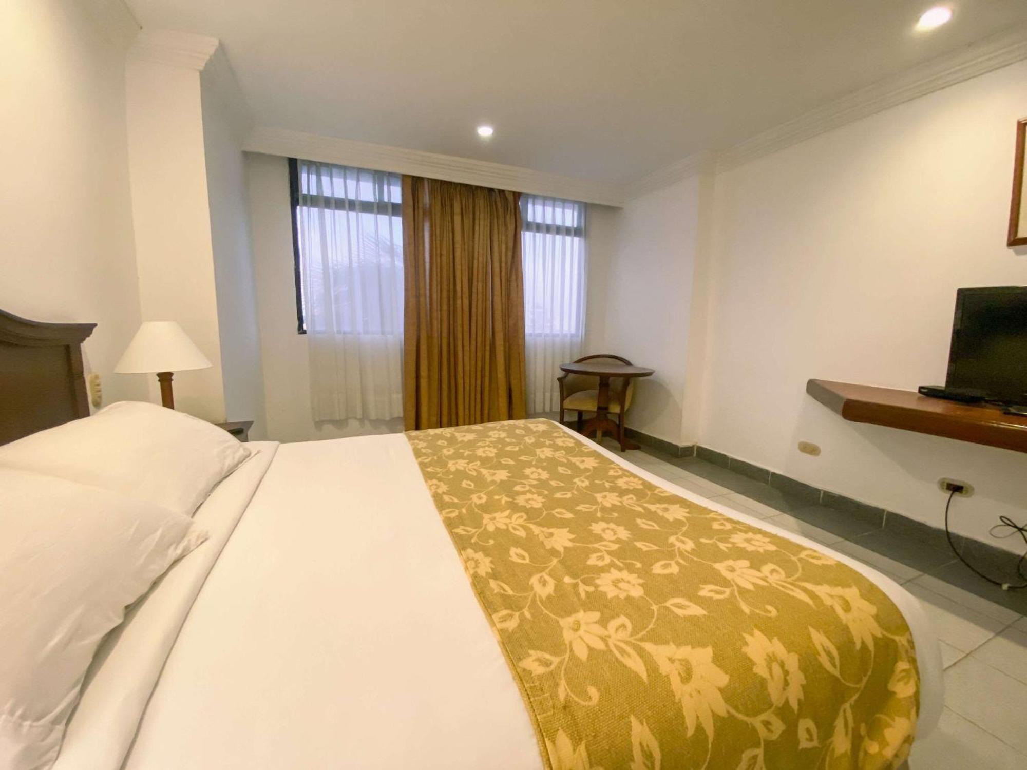Hotel Faranda Express Puerta Del Sol Barranquilla, A Member Of Radisson Individuals Barranquilla  Luaran gambar